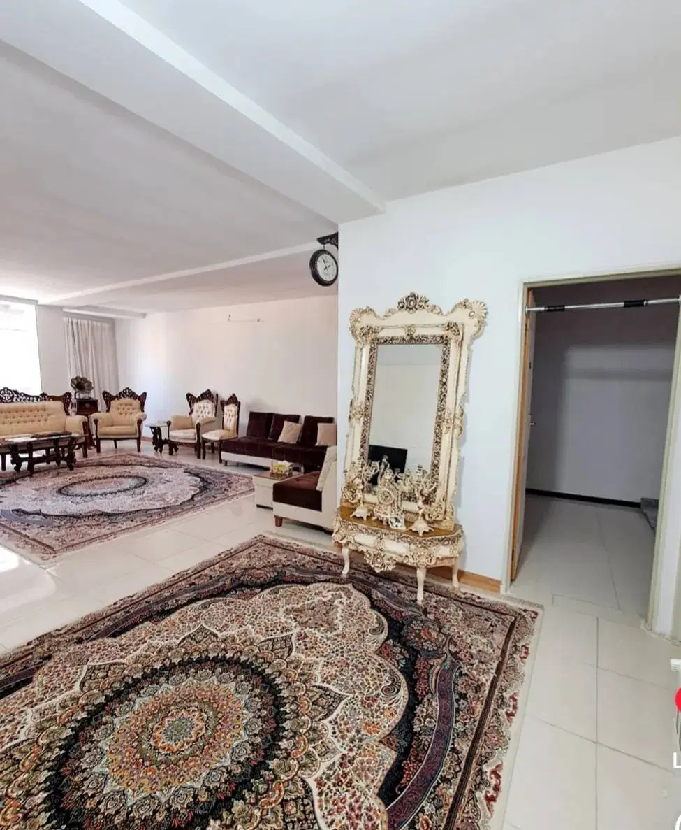 آپارتمان دو طبقه