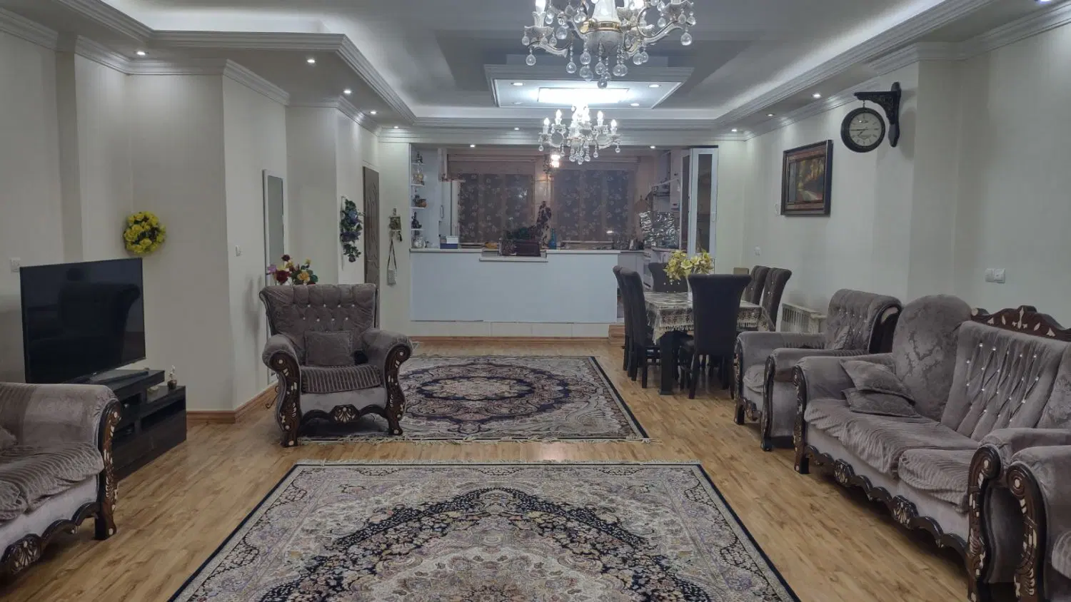 آپارتمان ۱۱۰ متری شهرک سروآزاد