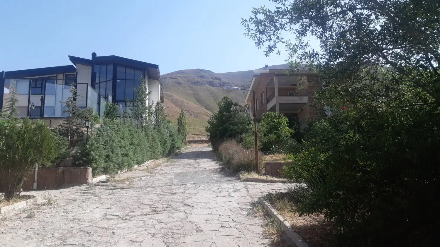 ۱۰۶۰ متر زمین ۱۲۰ بنا مشا شهرک ارکیده