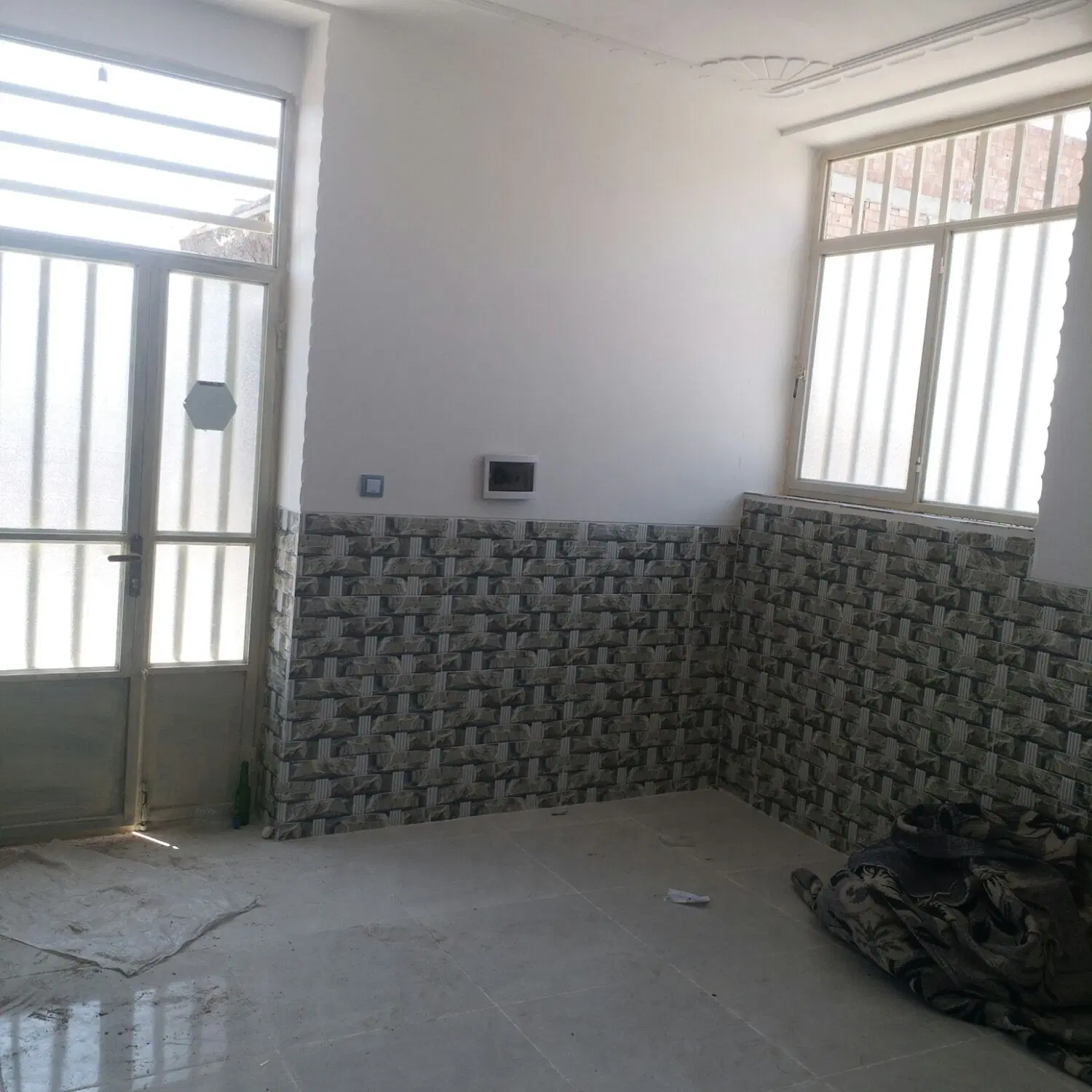 ملک ۵۵متر ساخته ونوساز ک کارخانه شیر