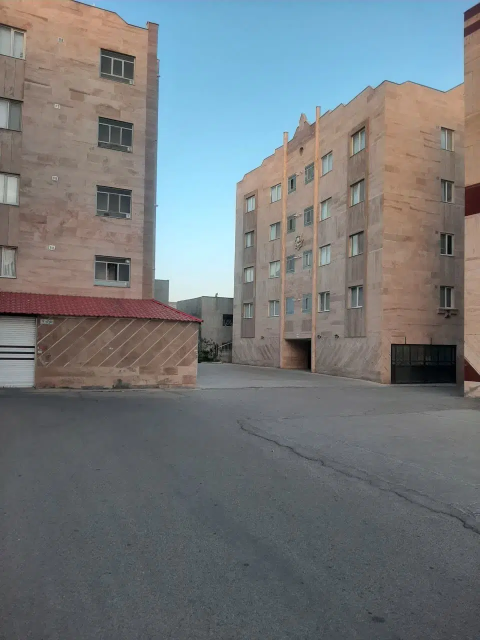 هم خونه