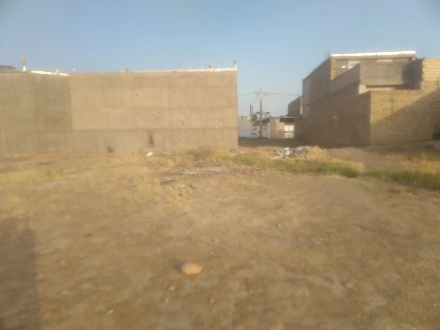 زمین مسکونی