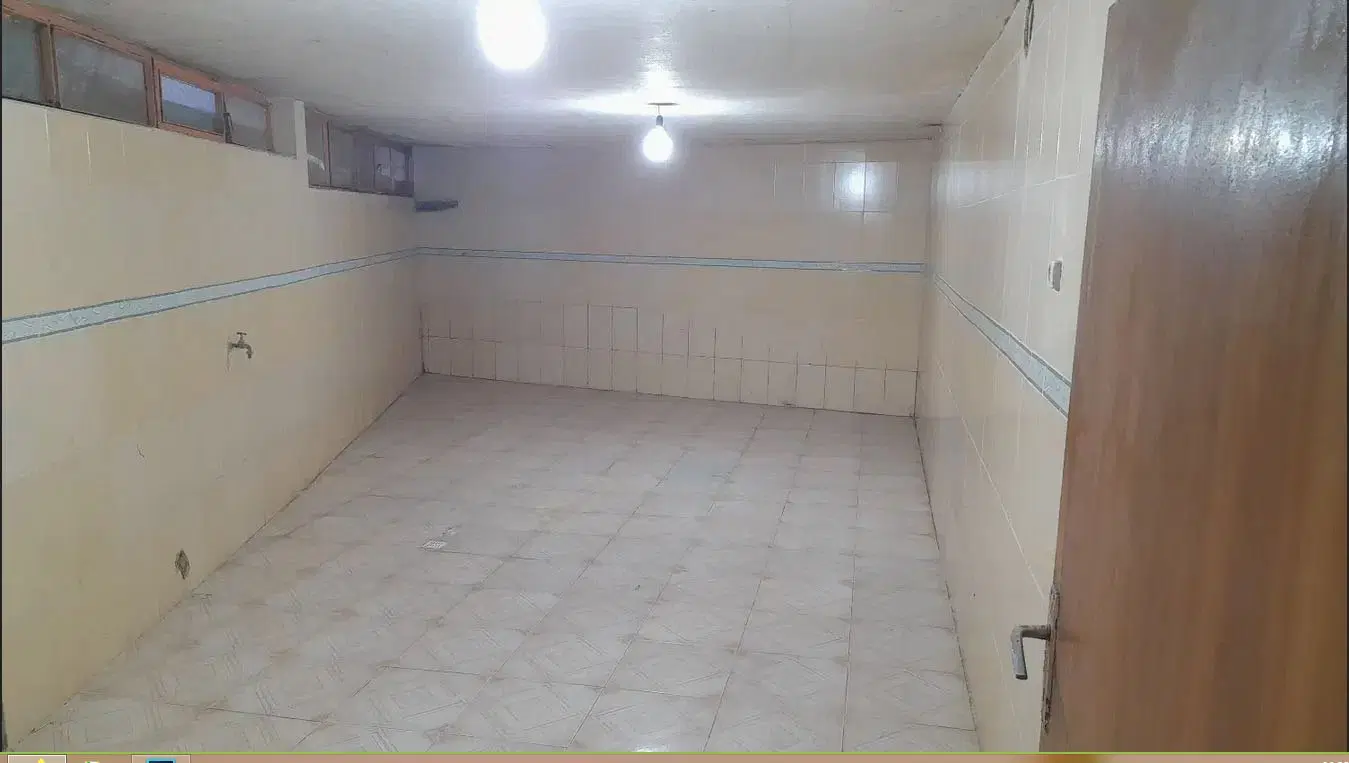 مغازه زیر زمین تجاری ابتدای سرچشمه جنوبی