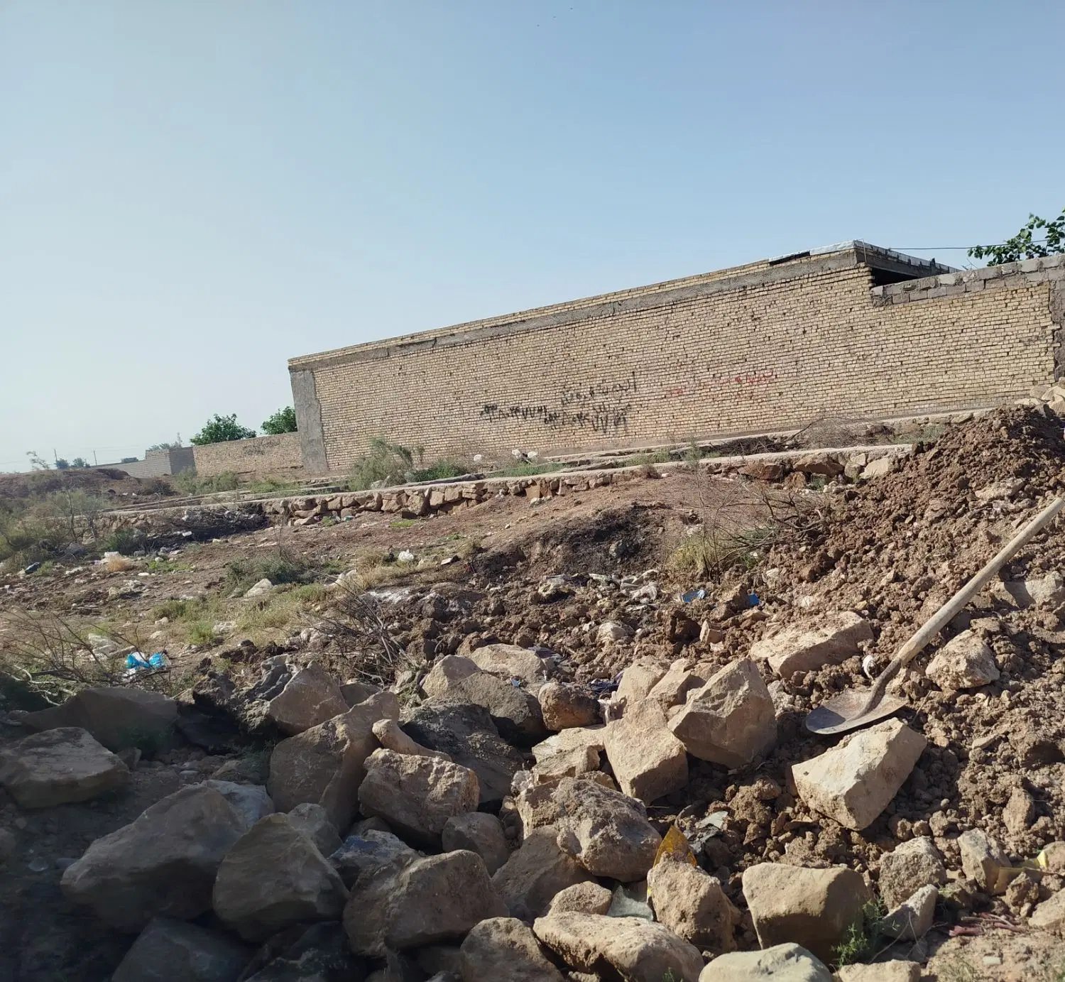 زمین مسکونی ۲۰۰متری