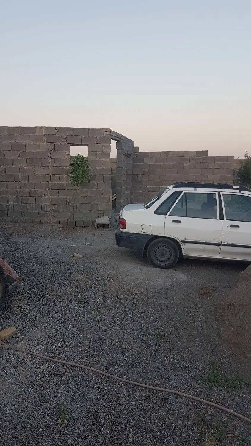 زمین ۲۲۰متر
