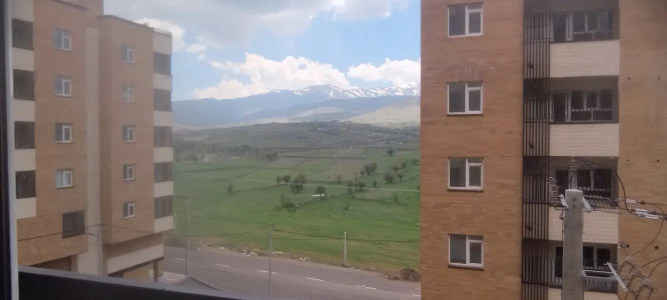 آپارتمان شهرک بهشتی ارغوان ۶۹۰ واحدی