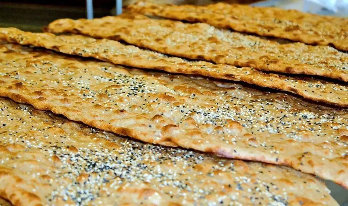 نانوایی سنگکی سنتی با سهمیه