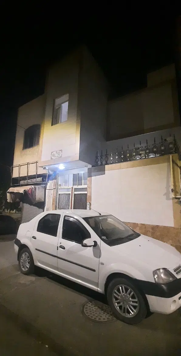 خانه درپاسداران حیدرآباد ۶۵متر ۳طبقه فوری