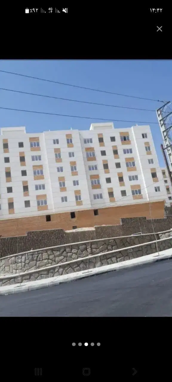 گیلاوند آپارتمان ۱۰۷متری باپارکینگ و انباری