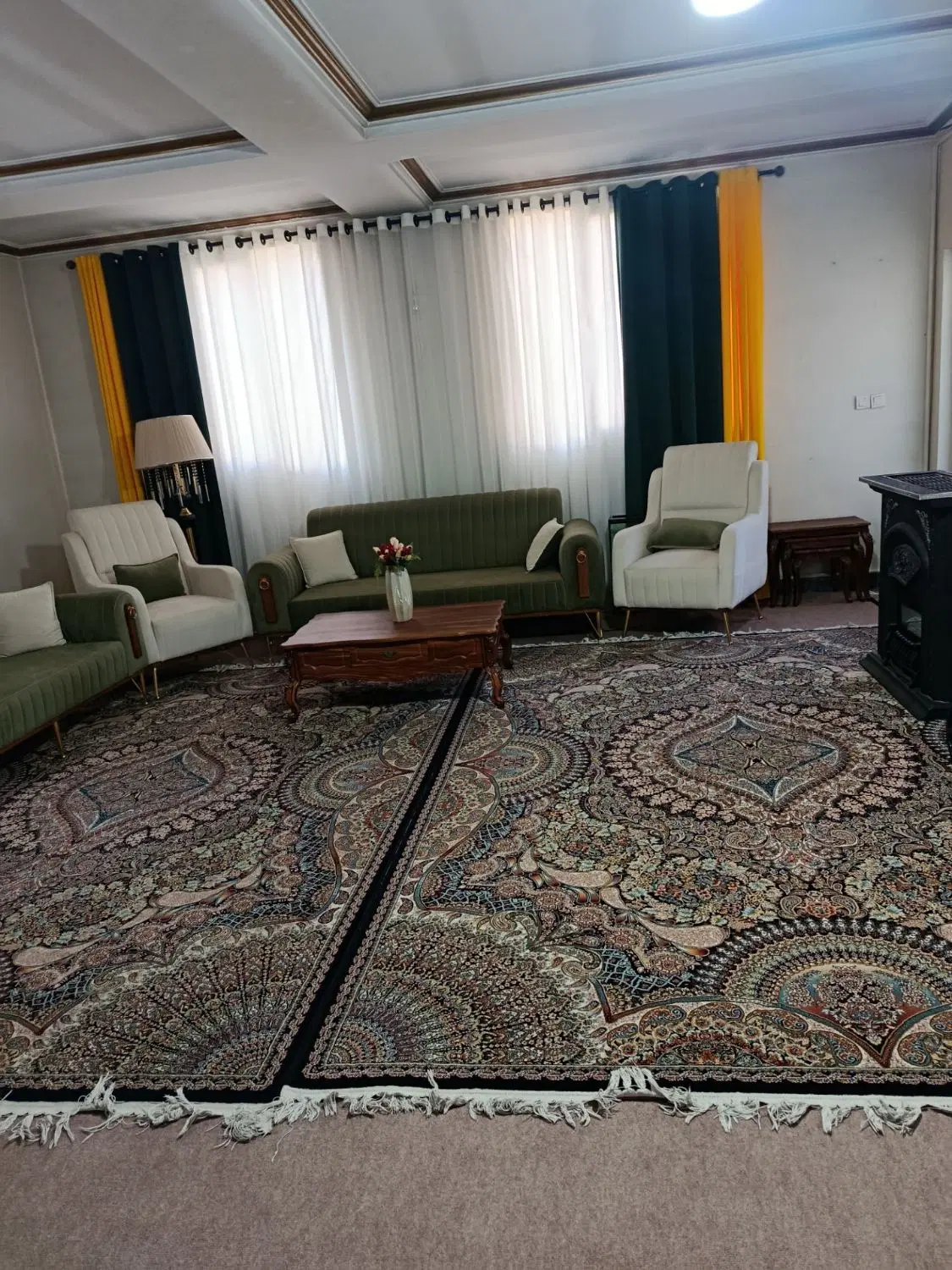 ۷۸ مترآپارتمان فردوسیه(شهرک شهرداری)