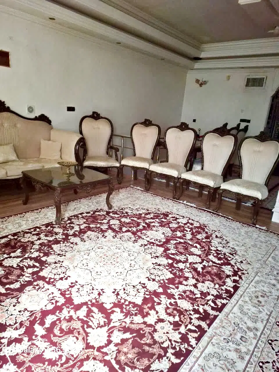 ویلایی تمیز ۱۷۶متری کوی ارتش