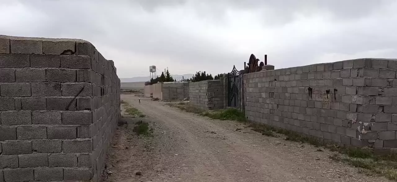 ۳۰۰ متر زمین کشاورزی، سهیلیه  محمد آباد نزدیک بافت