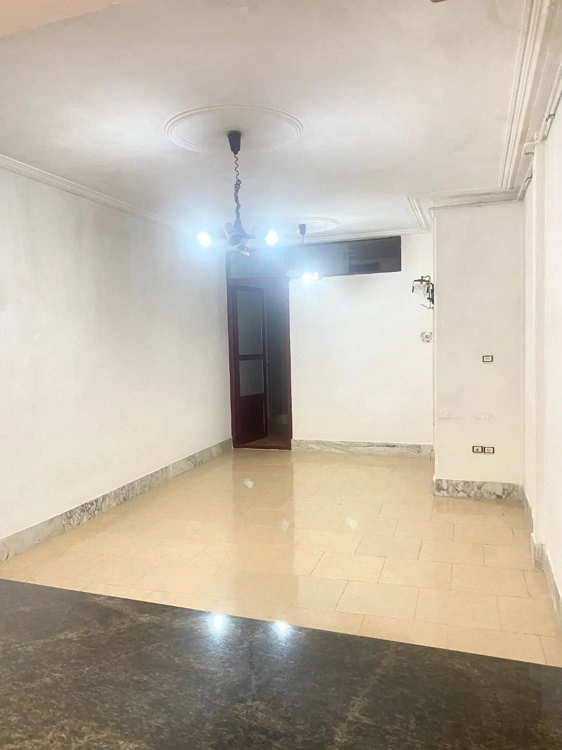 فروش اپارتمان آب وبرق