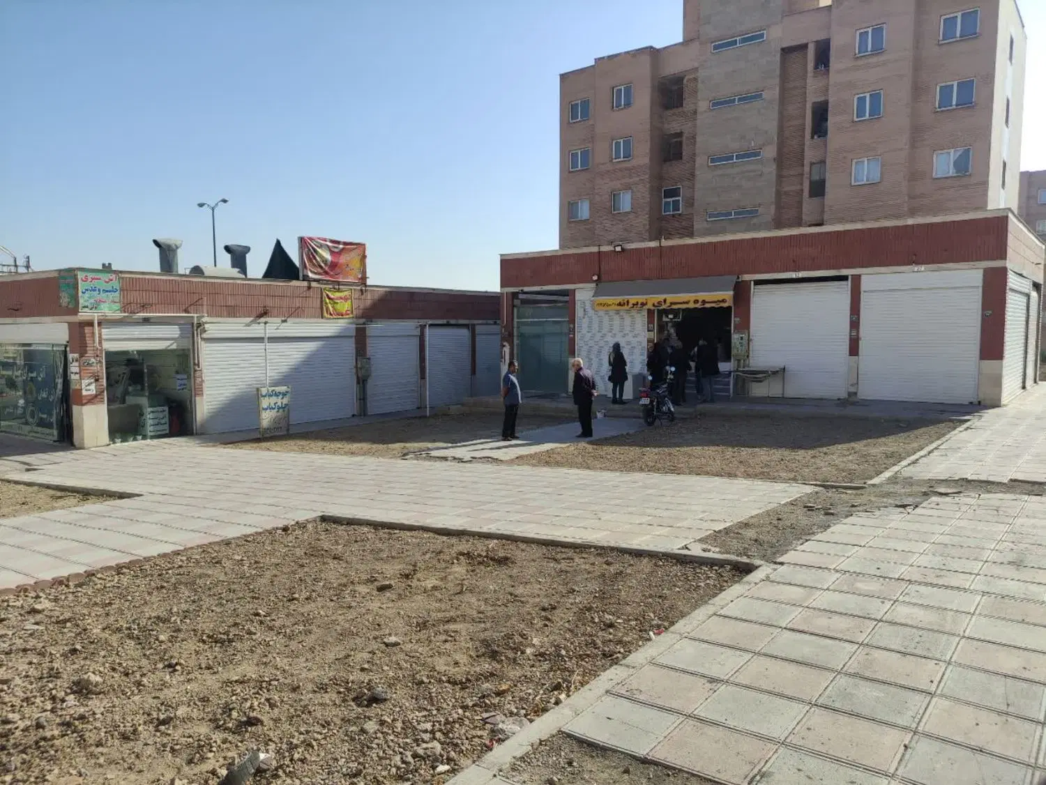 اجاره مغازه  15متری در مجتمع  پارسیان