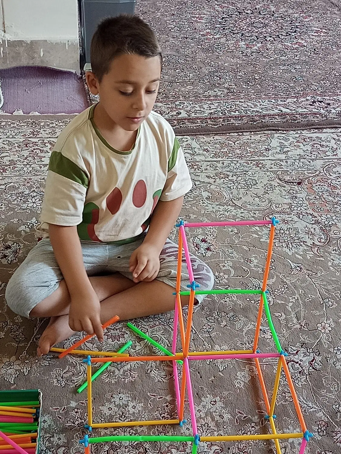 زمین 4دیواری