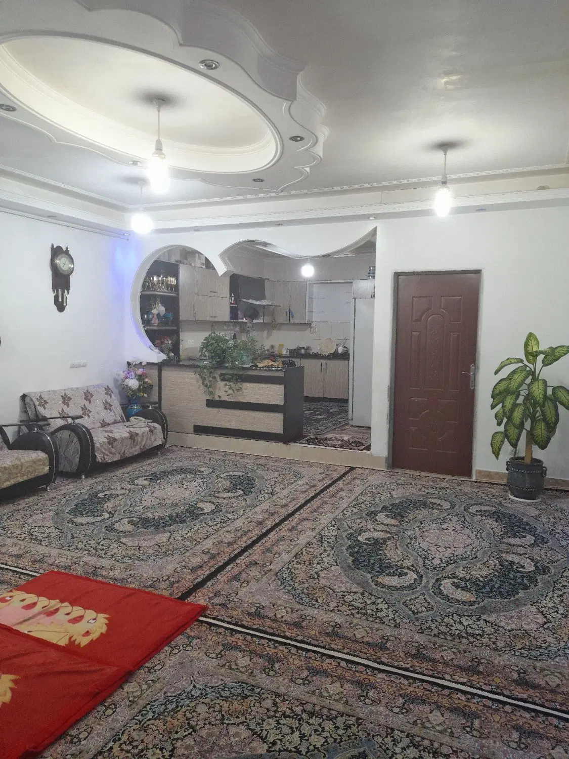 خانه در نود متری انتهای خیابان مهارت