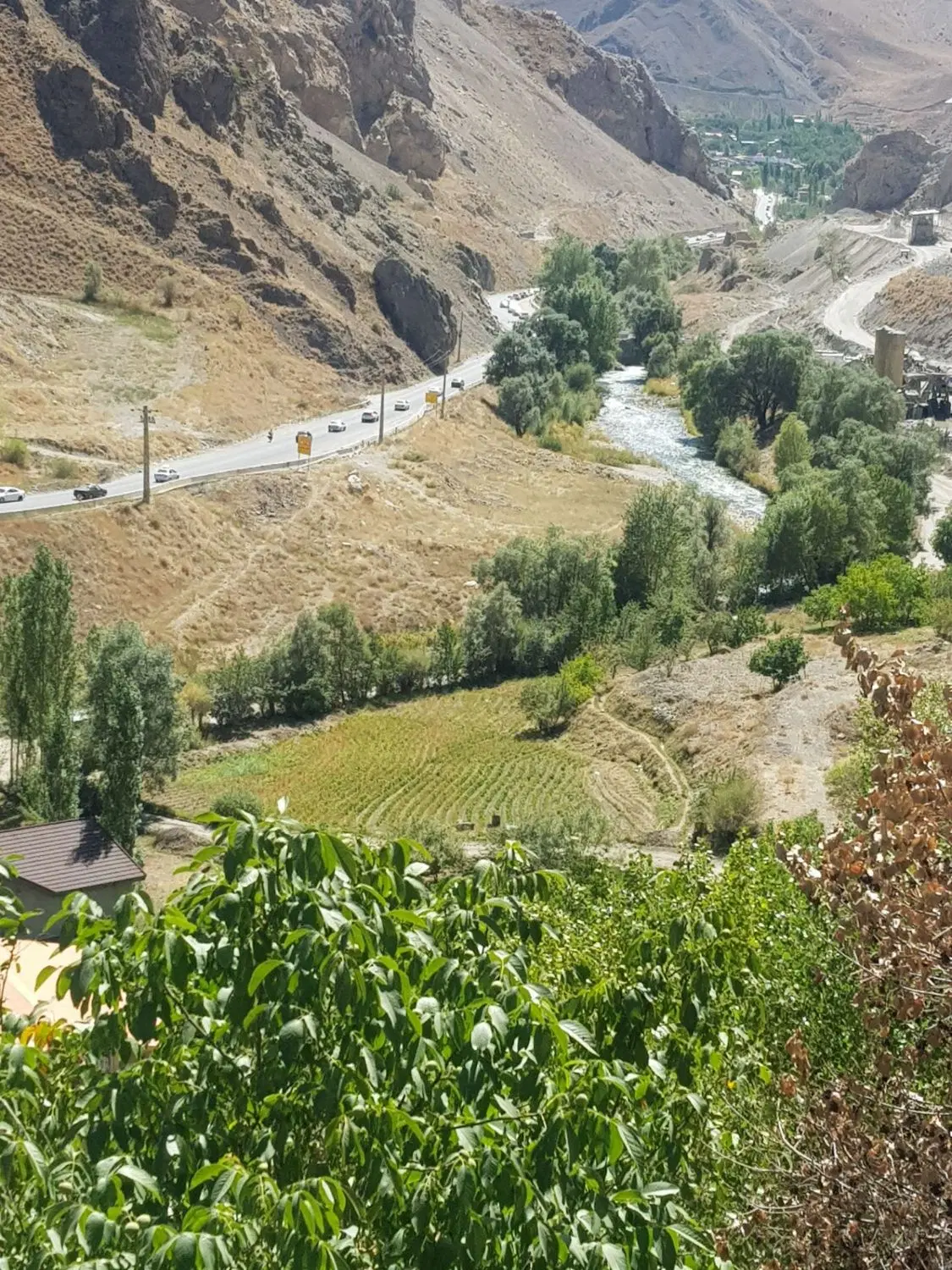 فروش زمین در بهترین لوکیشن