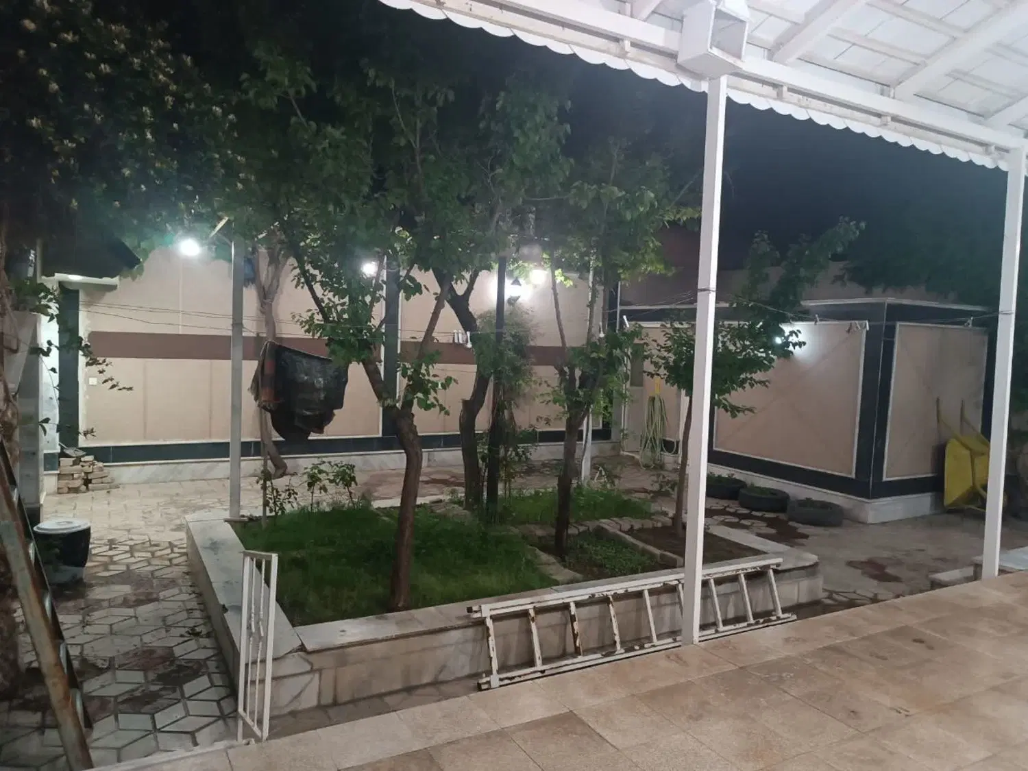 فروش فوری منزل ویلایی گلبهار موقعیت درجه یک