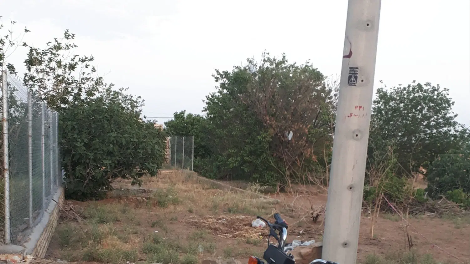 زمین دشتی