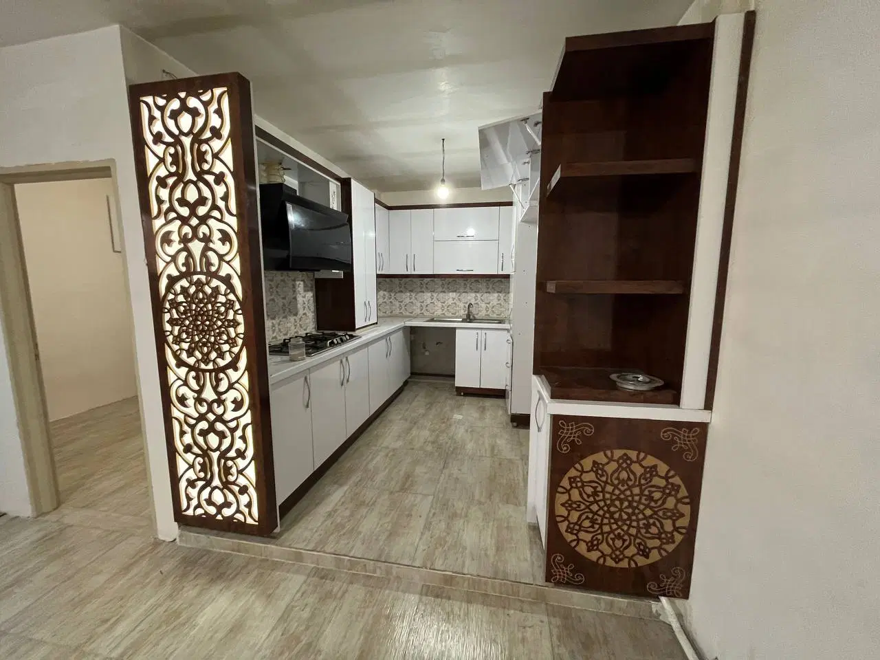 همخانه