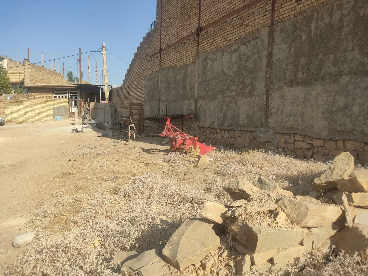 زمین مسکونی رباط نمکی