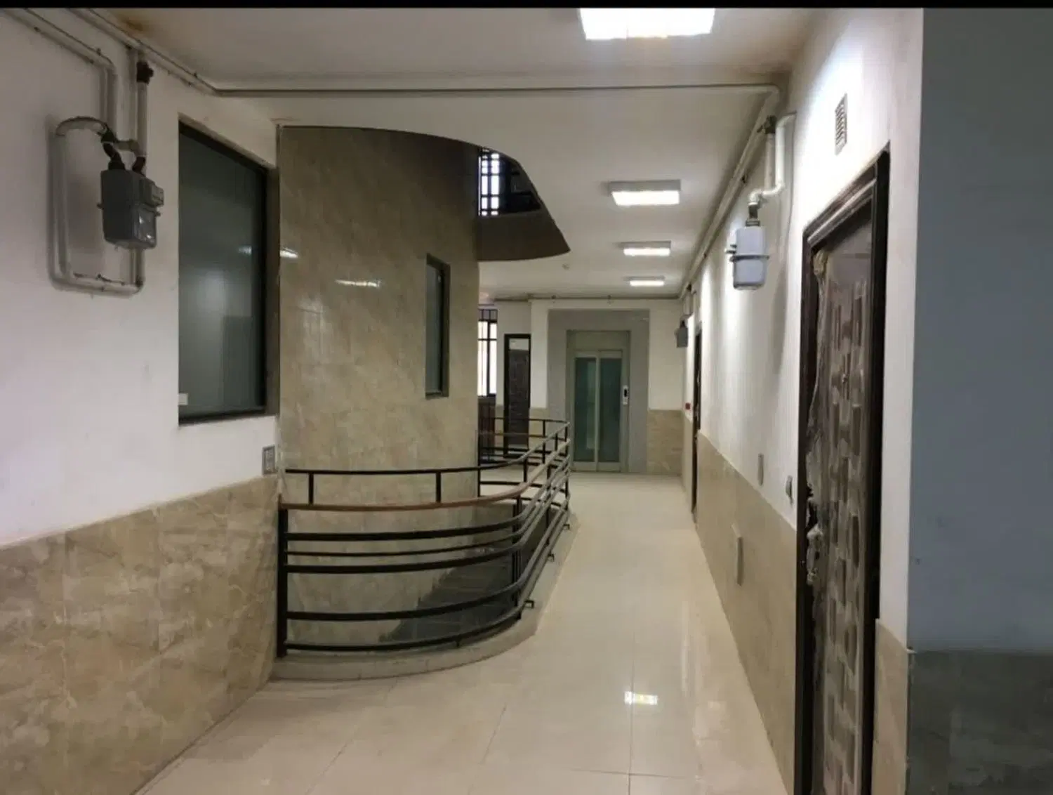 فروش واحد اداری خیابان خیام