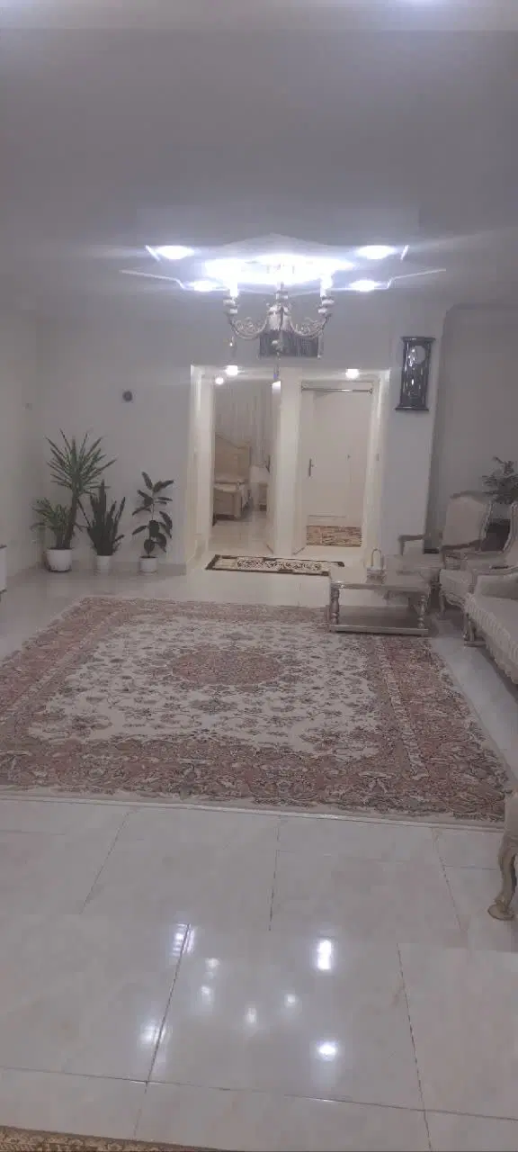 آپارتمان خوش نقشه وغرق درنور بادسترسی عالی