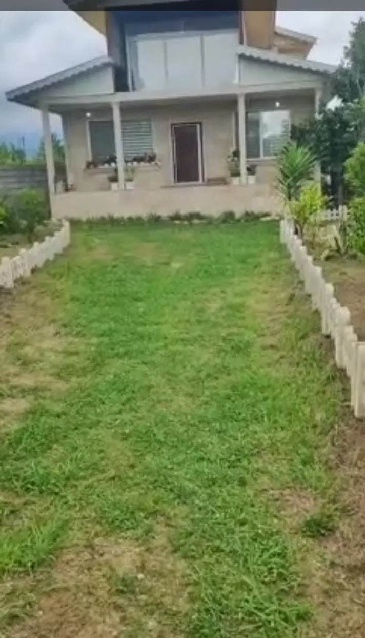 خانه ومحوطه مسکونی تازه ساخت آماده