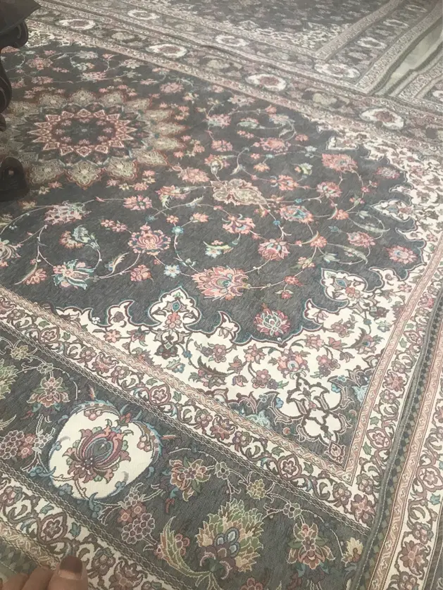 مغازه فروشی
