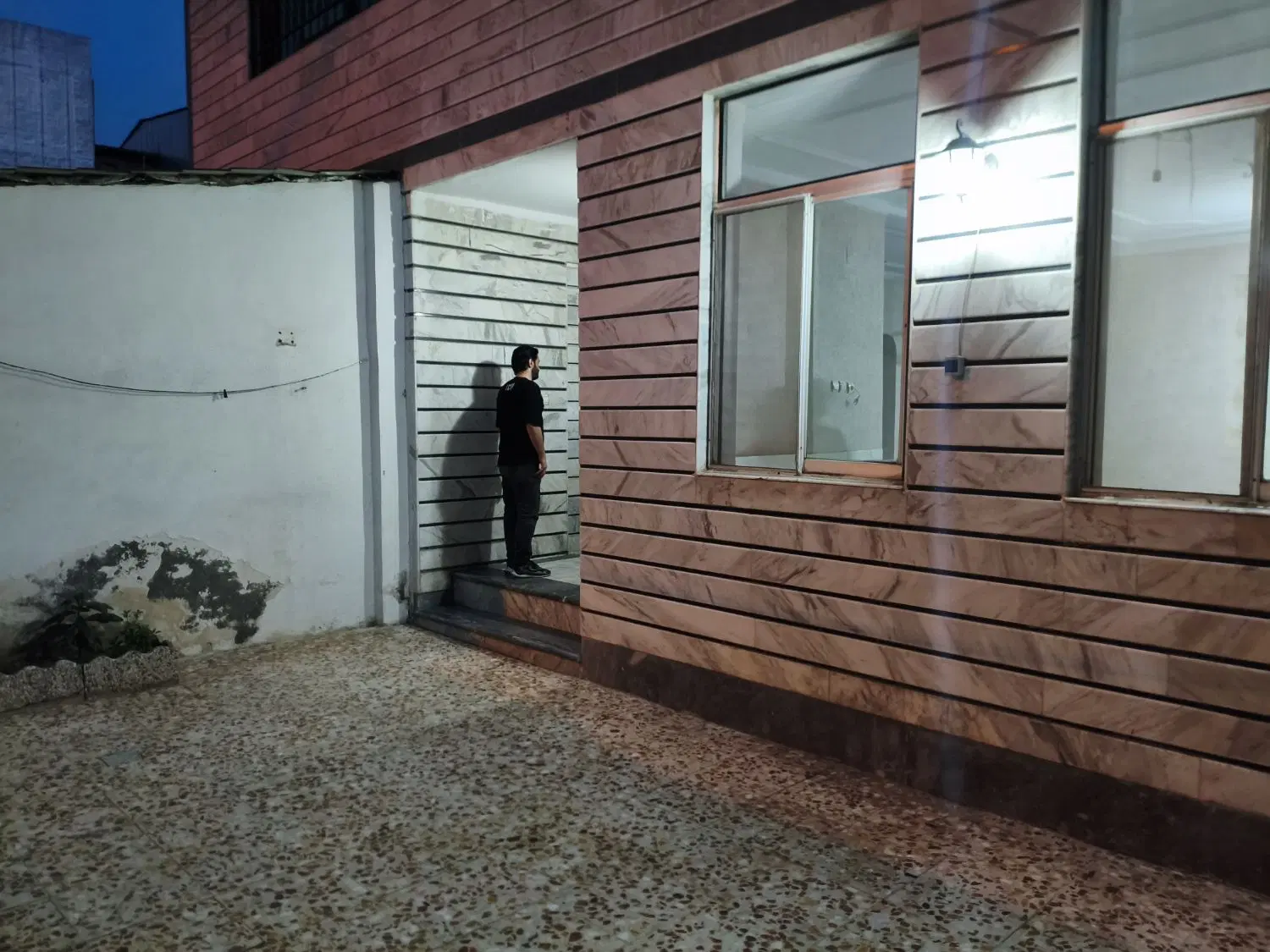 اجاره فوری یک ویلایی تک واحدی درجه یک بازسازی شده