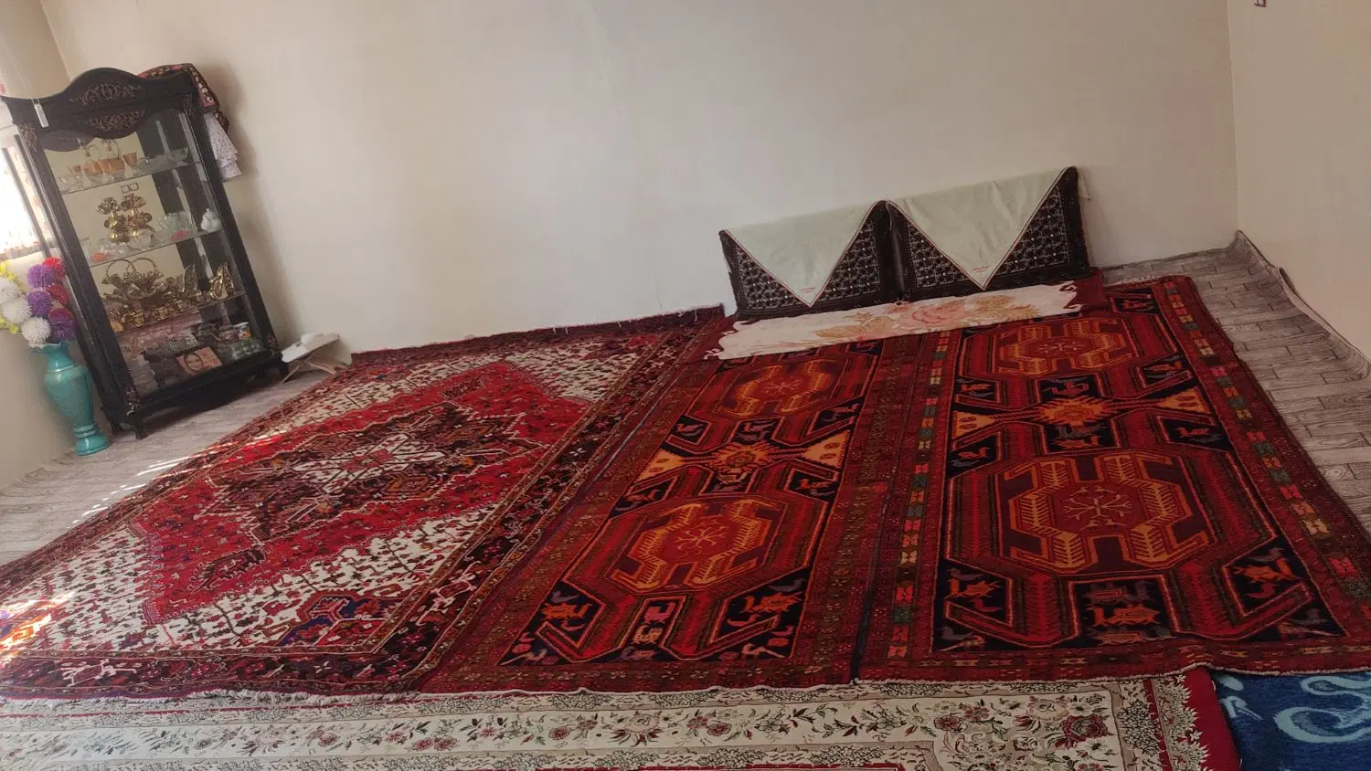 فروش خانه 65متری اناخاتون خیابان 10متری امام