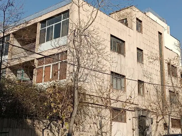 خانه کلنگی