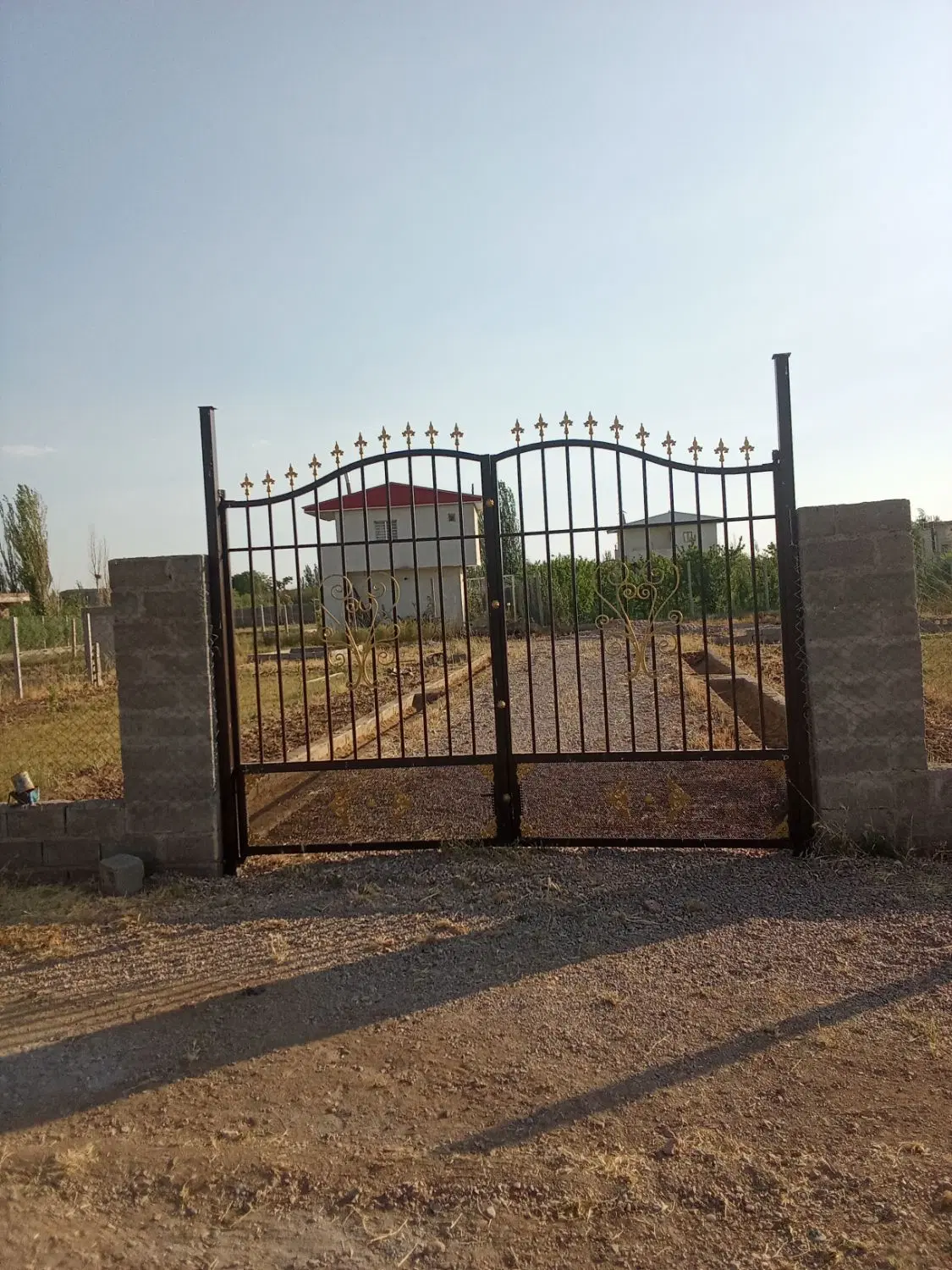 زمین ویلایی فنس کشی نصیرکندی