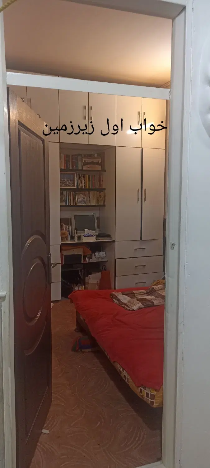 ویلایی سه طبقه چهارخواب دربست