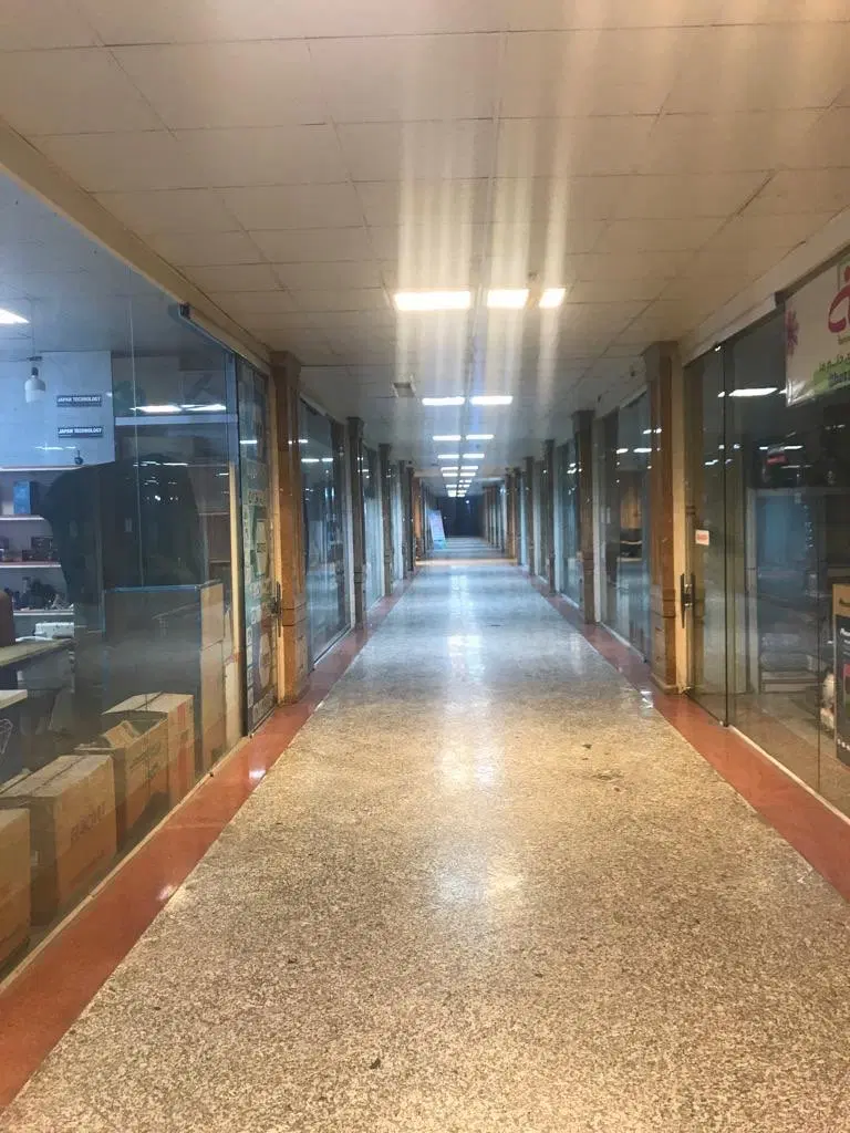 مغازه جهت اجاره و فروش در پاساژ اطلس