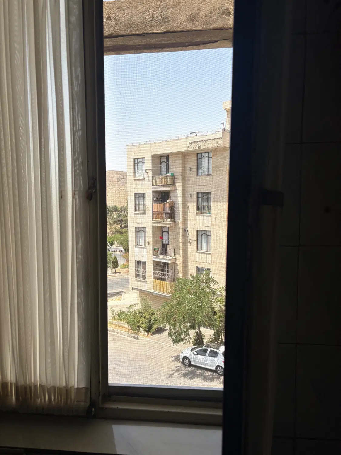 خانه ۸۲ متری شهرک جهان نما