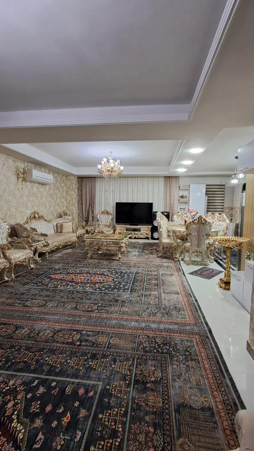 آپارتمان 132متر سند تک برگ باغ دادگر