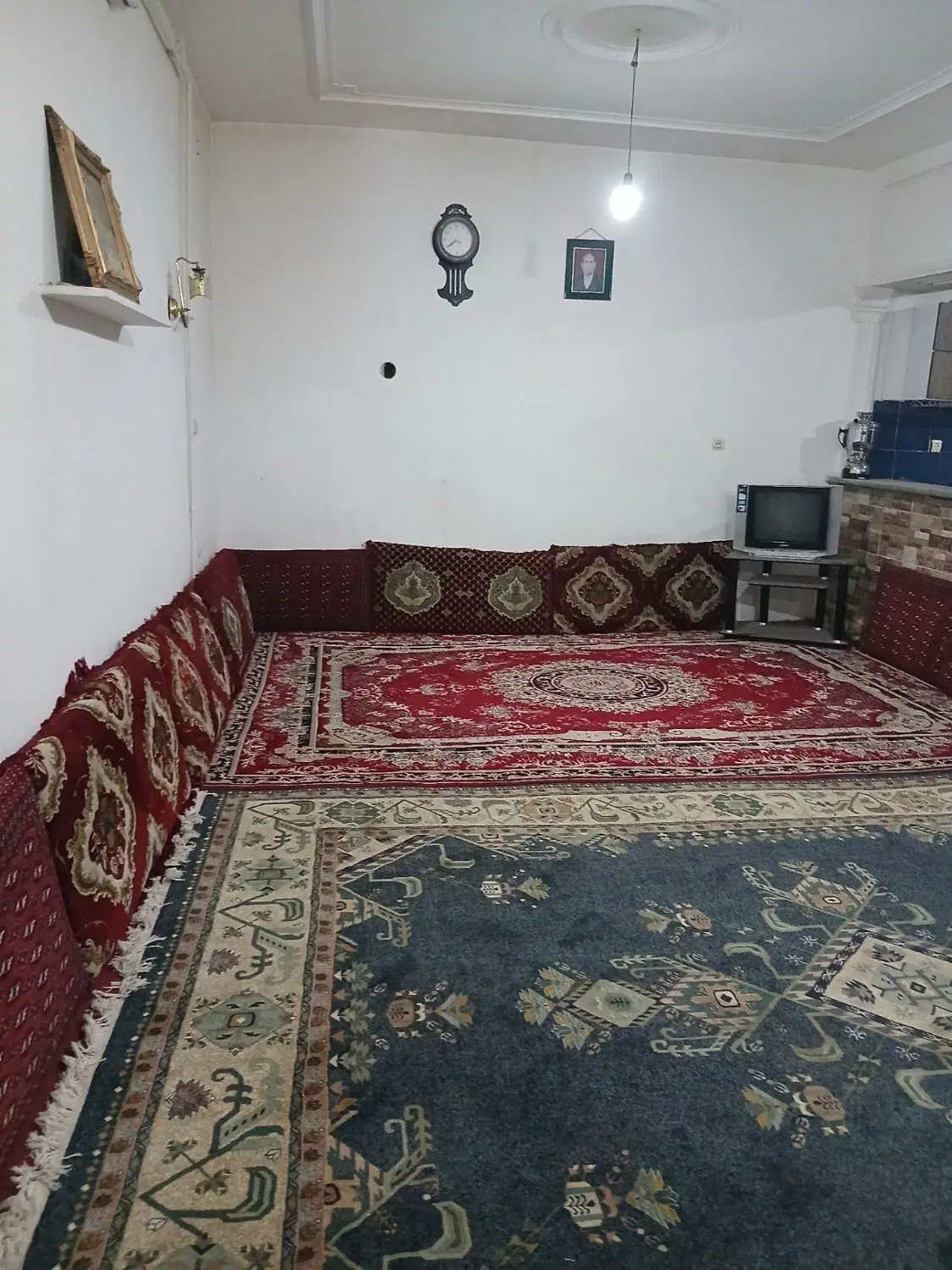 باعرض‌سلام‌فروش‌خانه‌دوطبقه‌