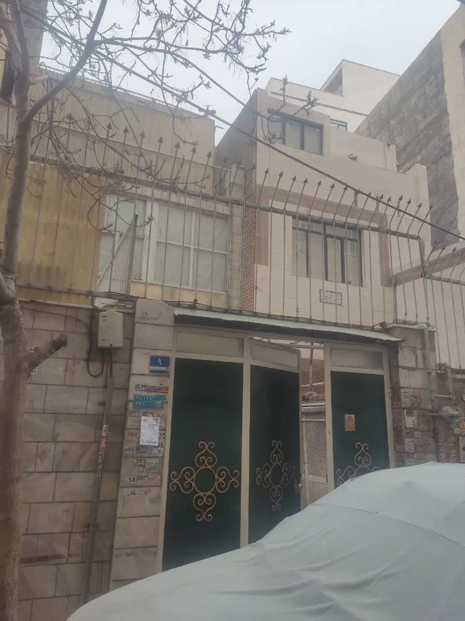 خانه سه طبقه ویلایی با امتیاز ساخت