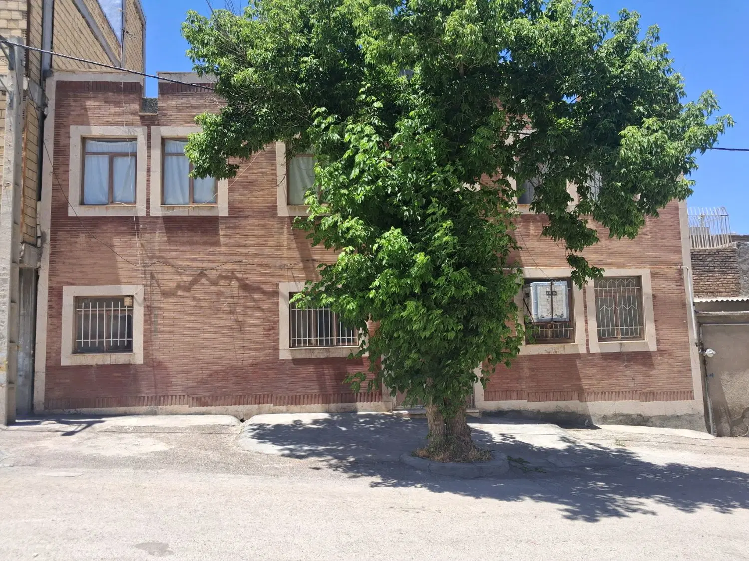 خانه ویلایی ۲طبقه