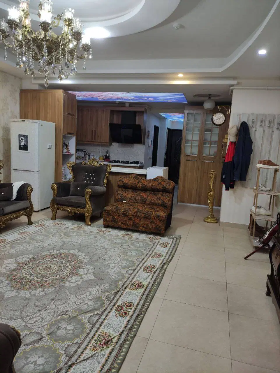 رفیق همیشگی(واحد خ بیستون)