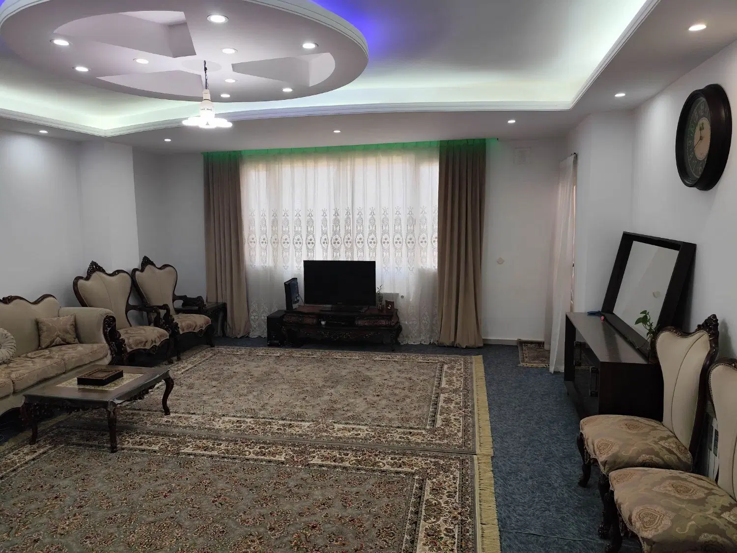 اجاره واحد بسیار تمیز شهرک آزادگان تخلیه آخر مرداد
