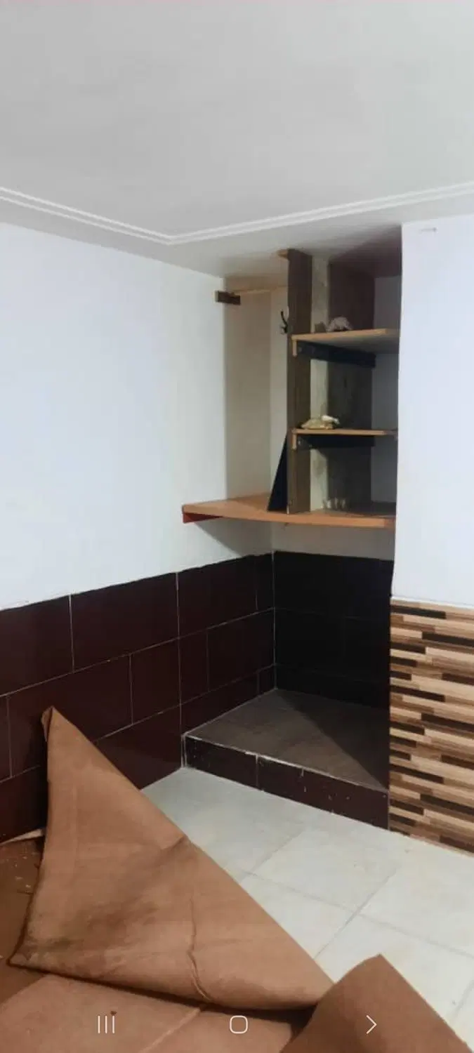 سوئیت(پارکینگ)
