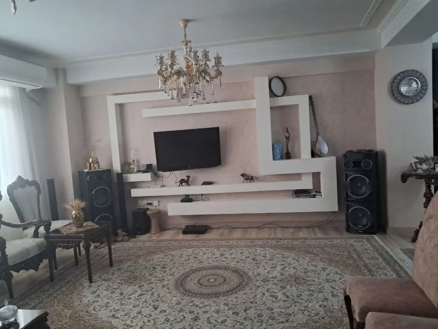 آپارتمان سه نبش جنوبی با سند تک برگ در نظام پزشکی