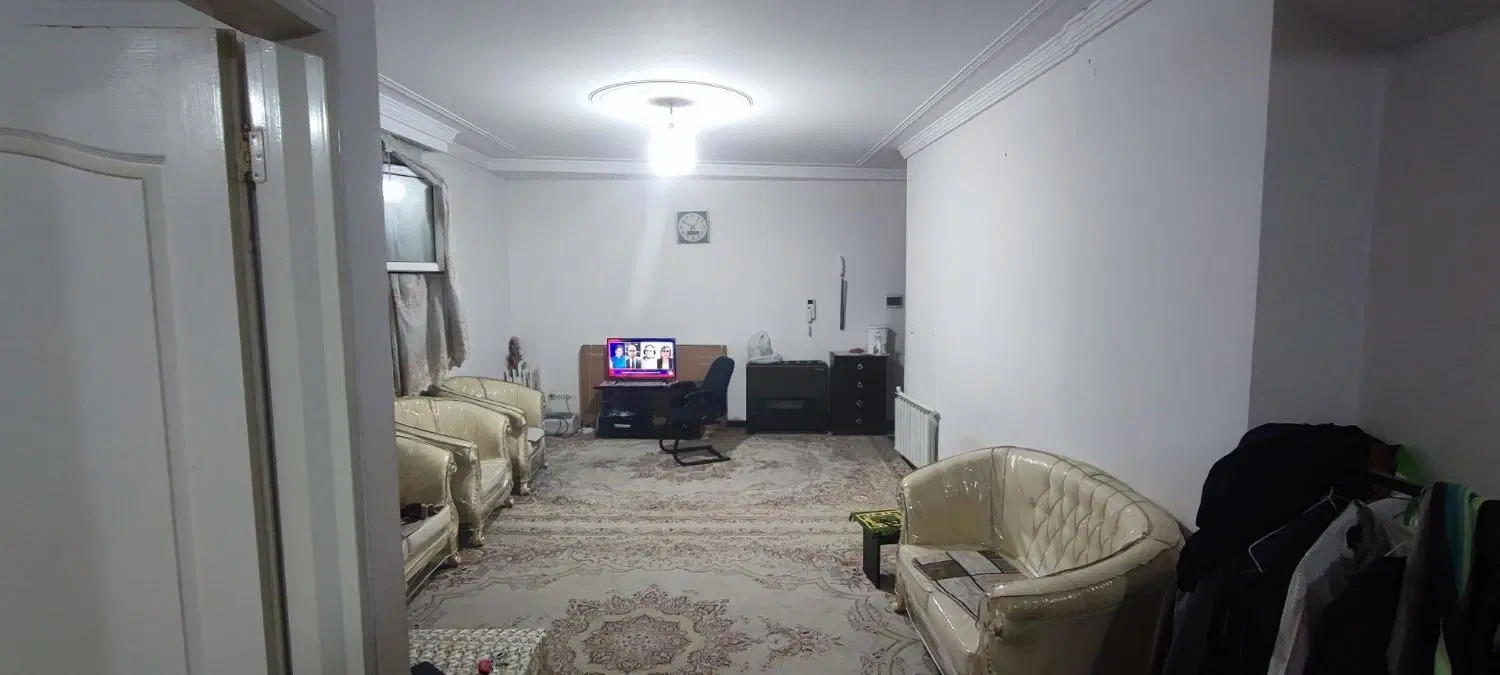 واحد ۷۰ متری فول امکانات