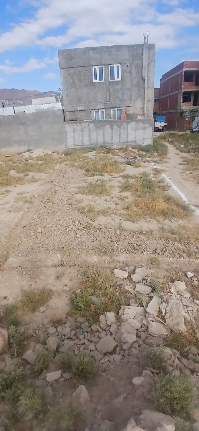 زمین  فروشی