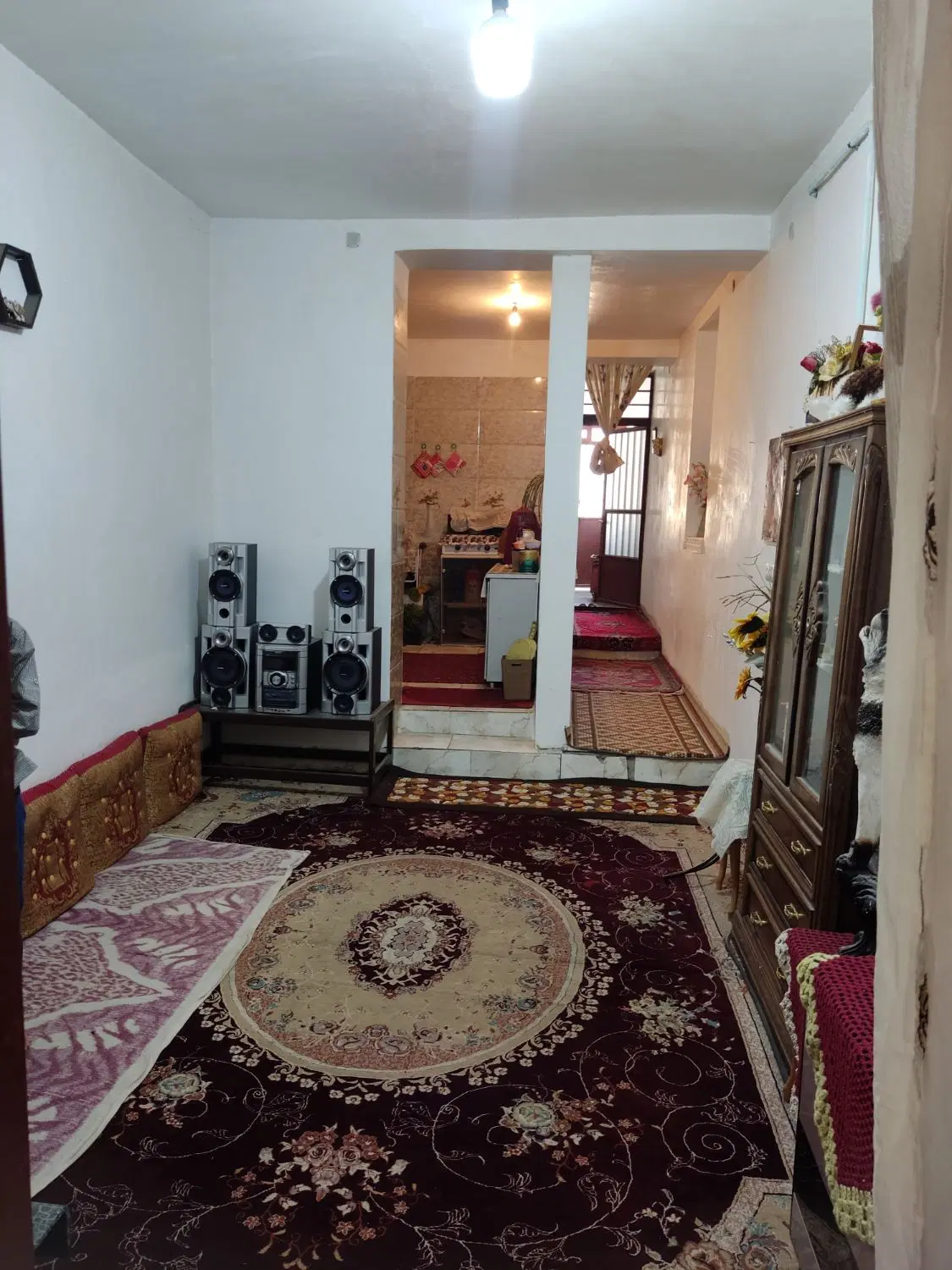 اجاره خانه کرمان خ نگارستانی
