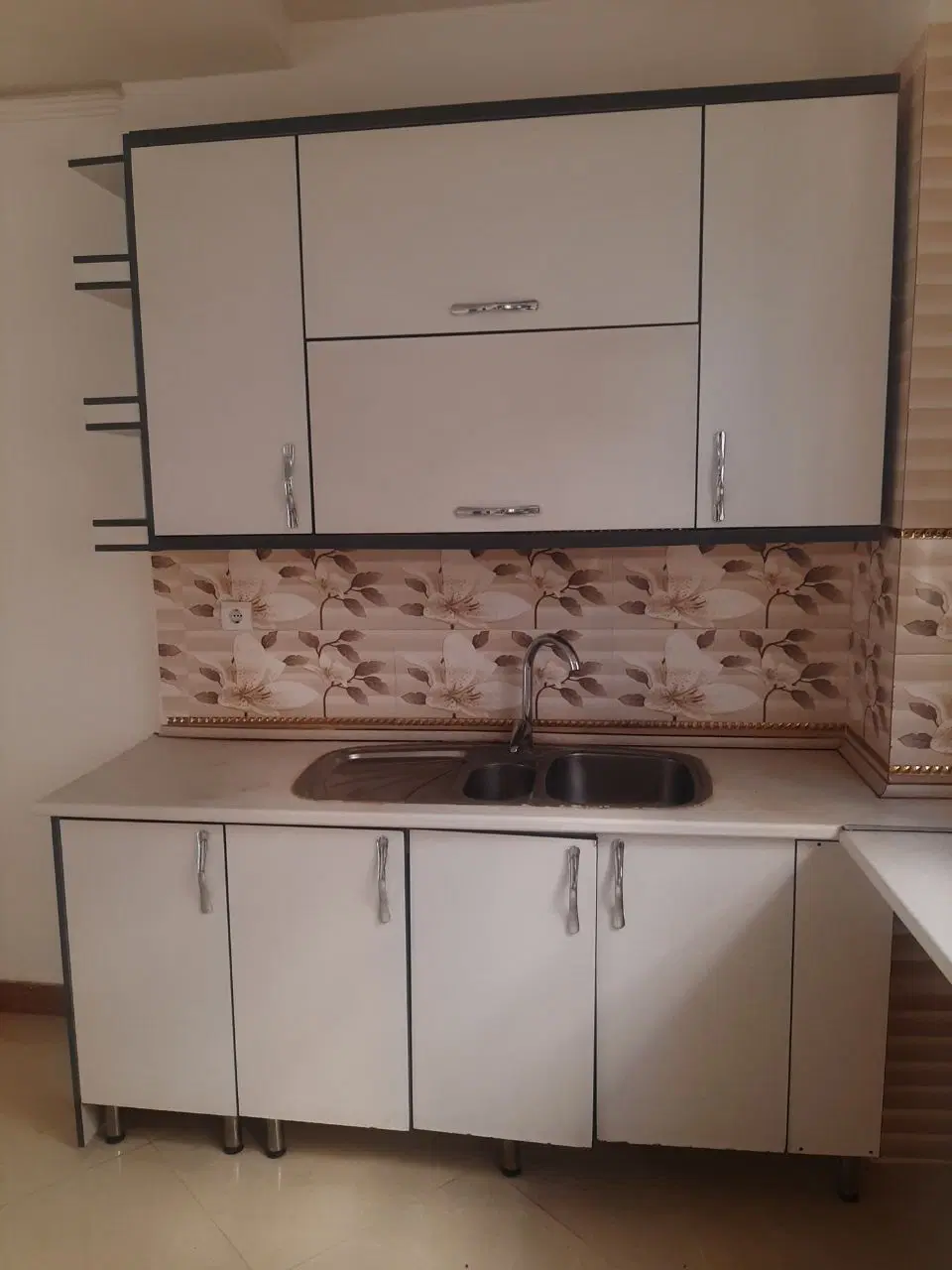 اجاره یک واحد آپارتمانی دوخوابه