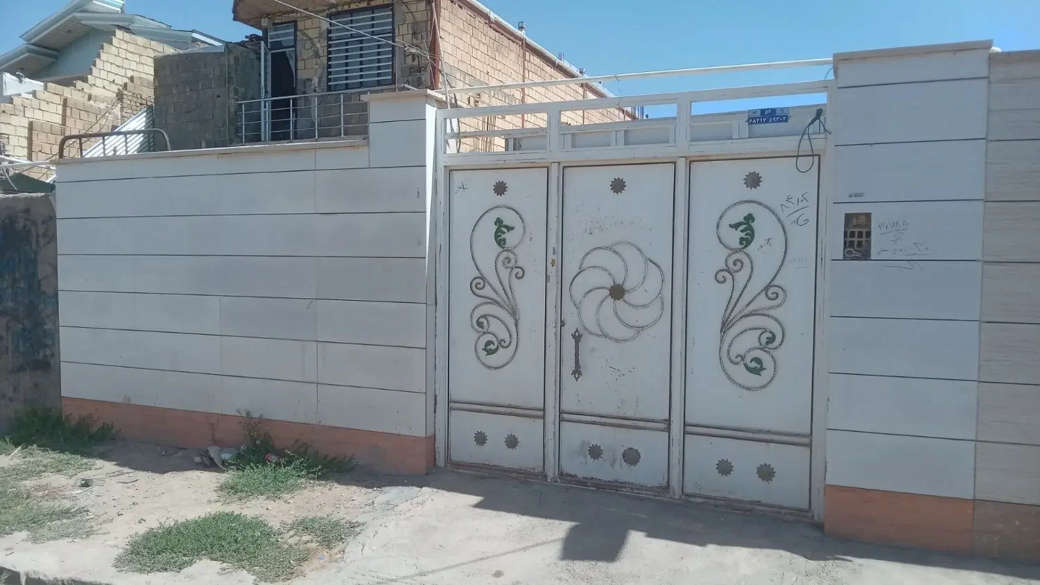 خانه ۲۰۰ متری شهرک نادی