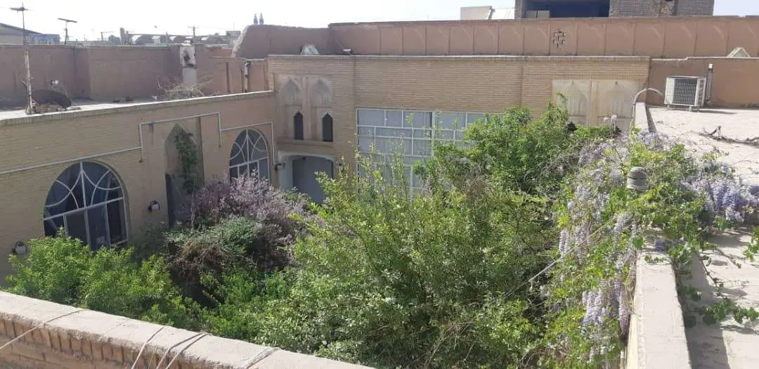فروش خانه قابل سکونت مرکز شهر